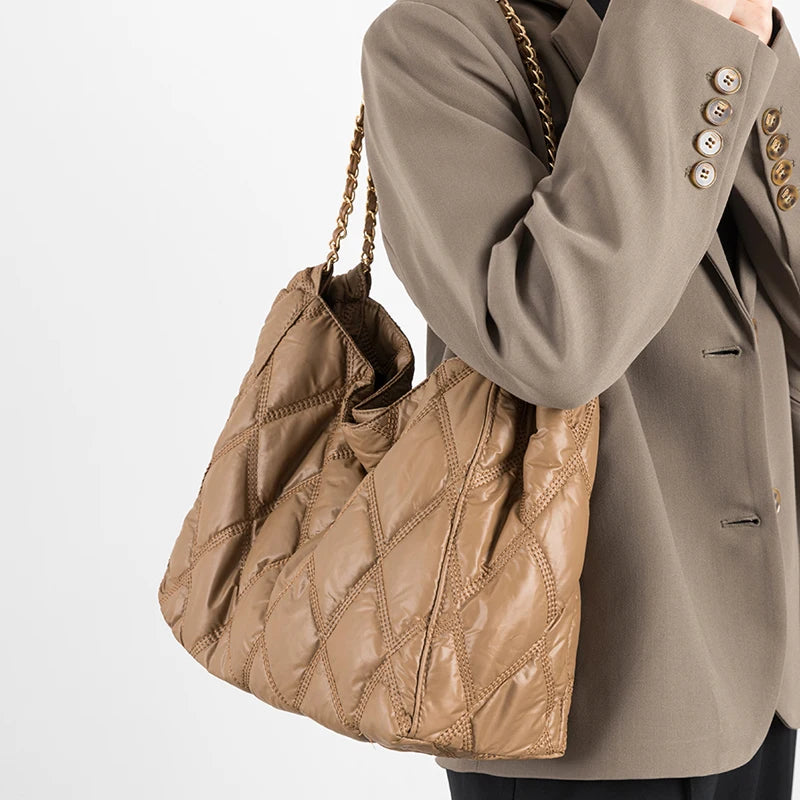 Casual lingge acolchoado bolsas de ombro femininas designer correntes acolchoadas senhora bolsas náilon grande capacidade sacola grandes sacos inchados 2023