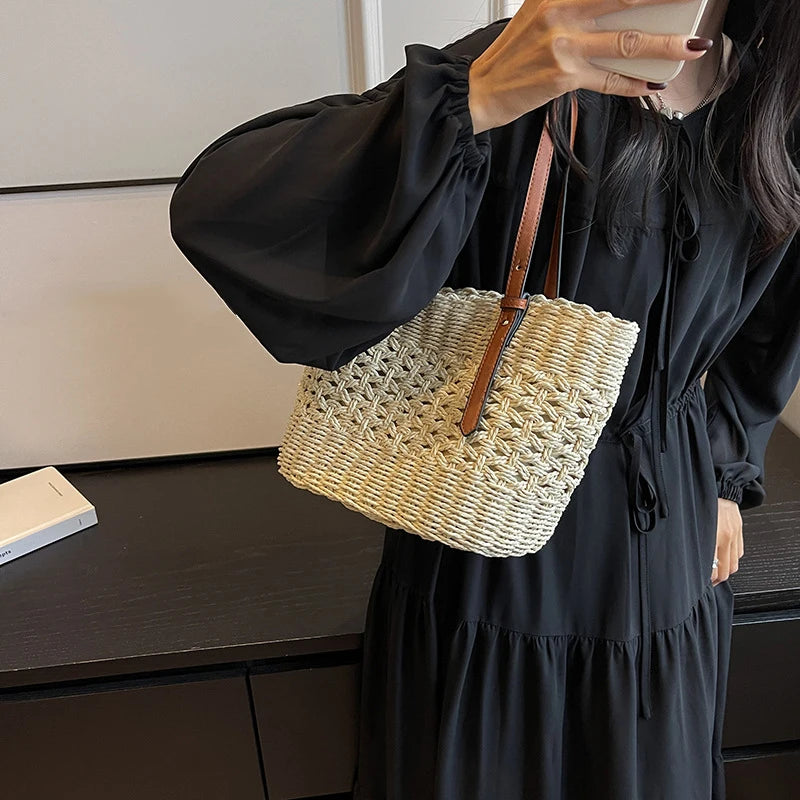 Designer casual rattan vime sacola grande capacidade tecido feminino verão praia palha bolsa senhora viagem grande cesta
