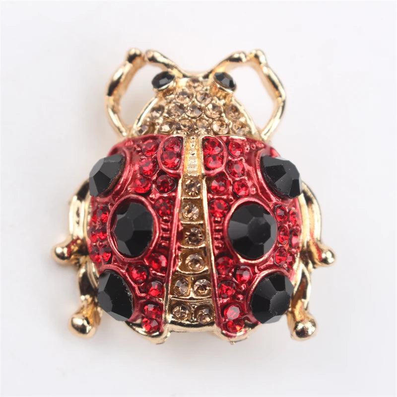 Personalidade criativa dos desenhos animados novo broche moda sete estrelas joaninha senhora corsage pino