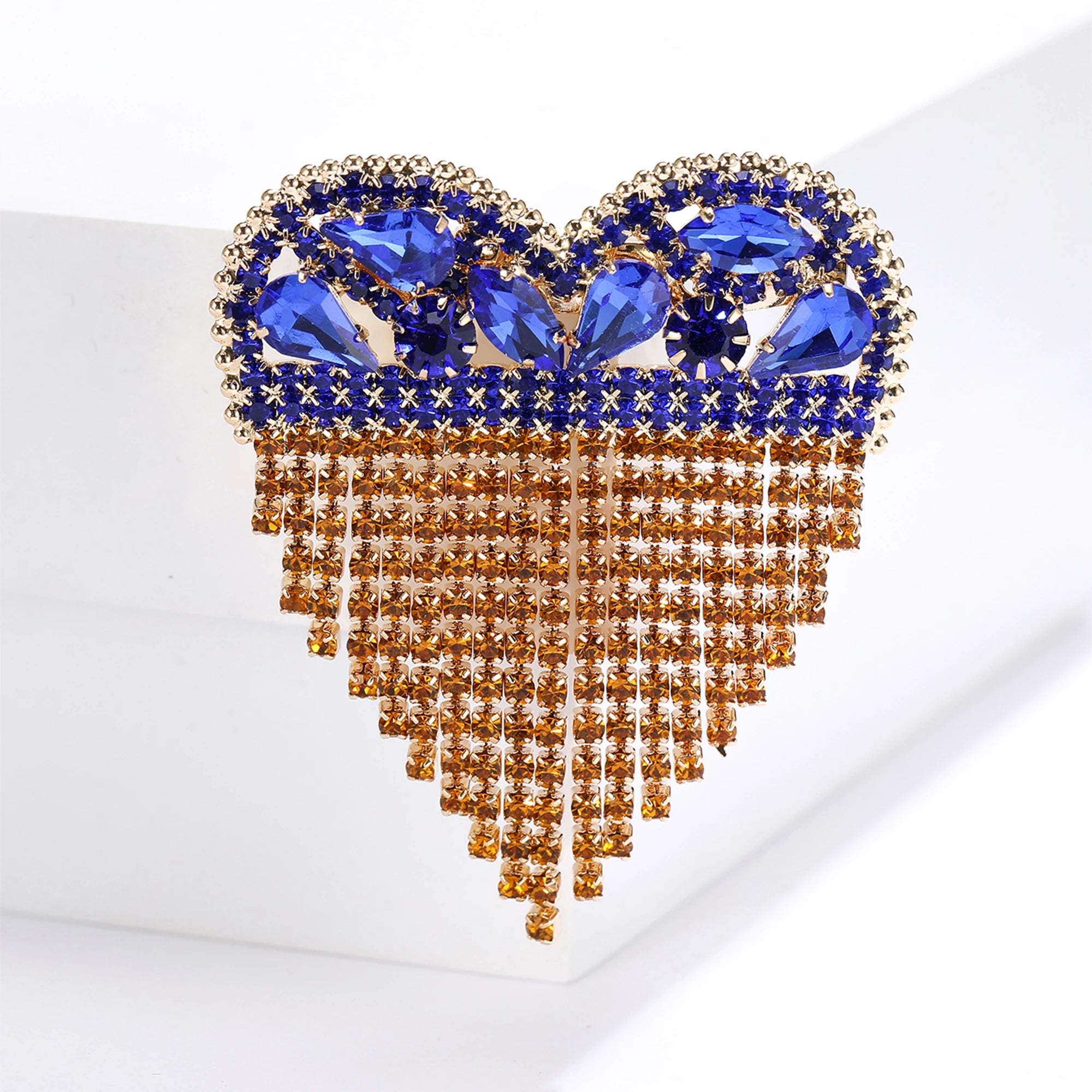 https://ae01.alicdn.com/kf/S1f7be7bc7ad04cc4ad61c50d728838054/Valentine-s-Day-Rhinestone-Love-Brooches-for-Women-Unisex-Tassel-Heart-Pins-Office-Party-Friend-Gifts.jpg