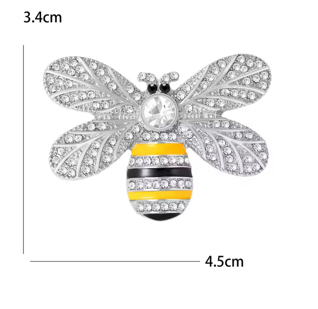 Broche Abelha Luxo com Strass – Elegância, Brilho e Prosperidade