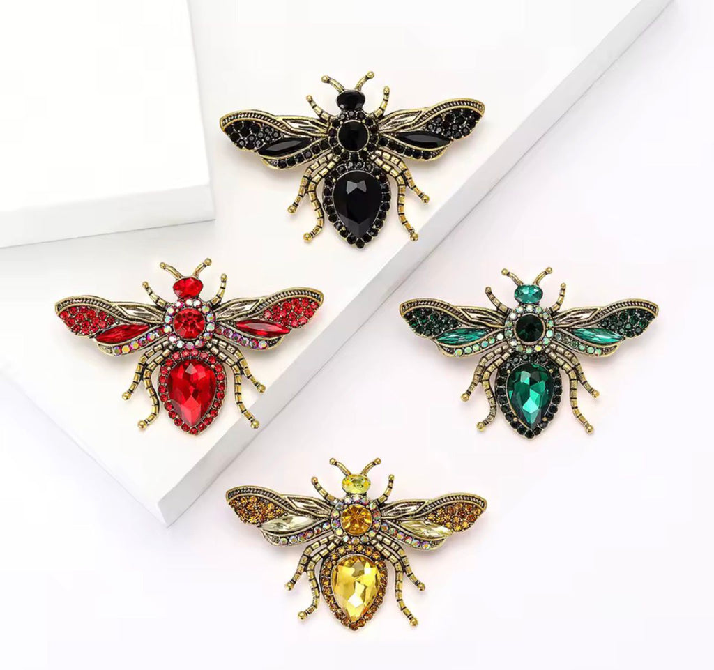 Broche Abelha Imperial com Cristais Multicoloridos