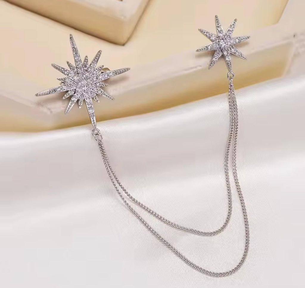 Broche Elegante Estrela com Strass