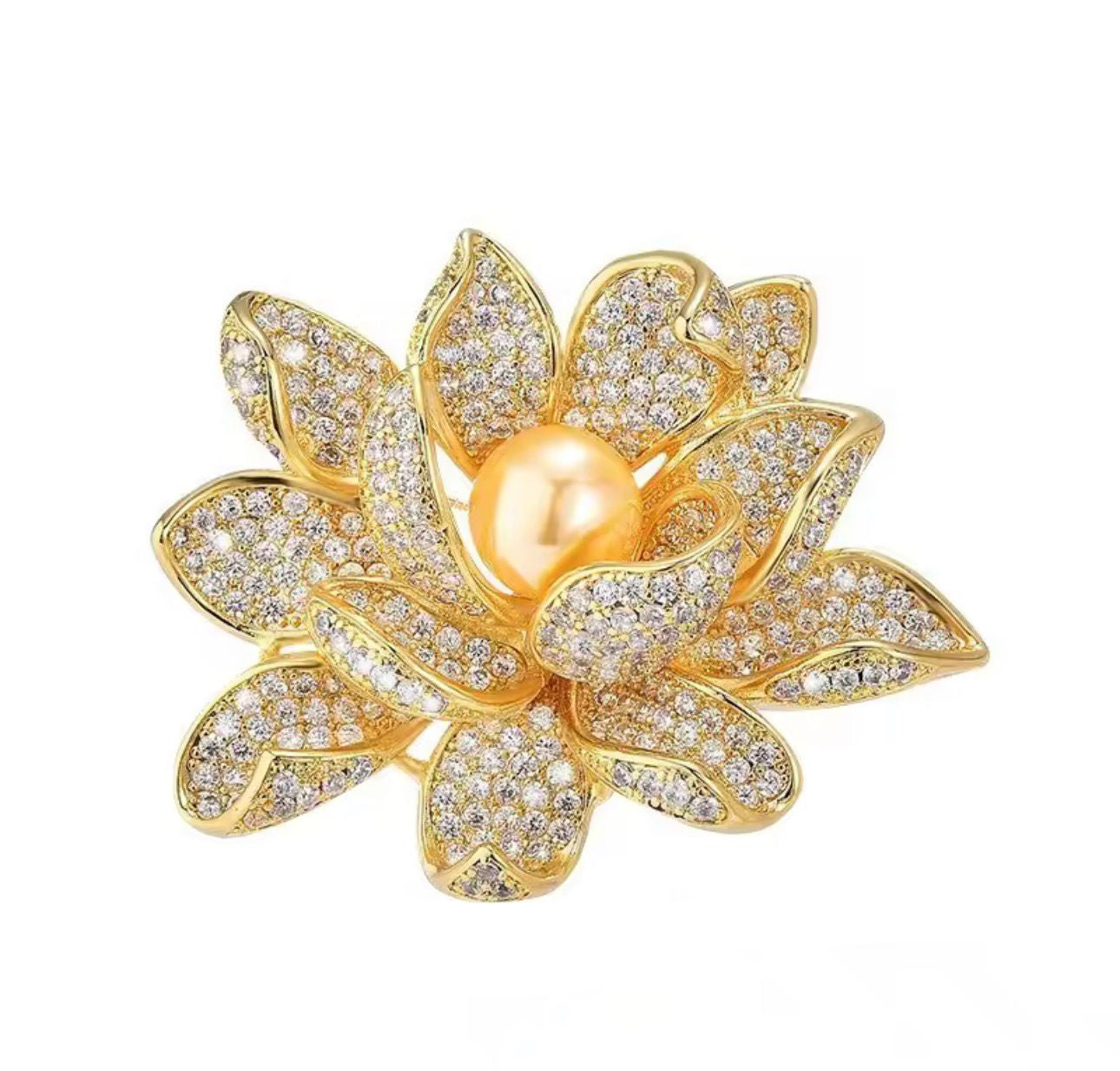 Broche de Flor de Lótus com Pérolas Simuladas e Strass