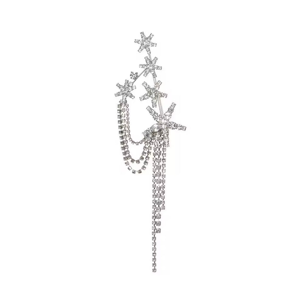 Broche Estrela com Cristais e Tassel Elegante para Ombro