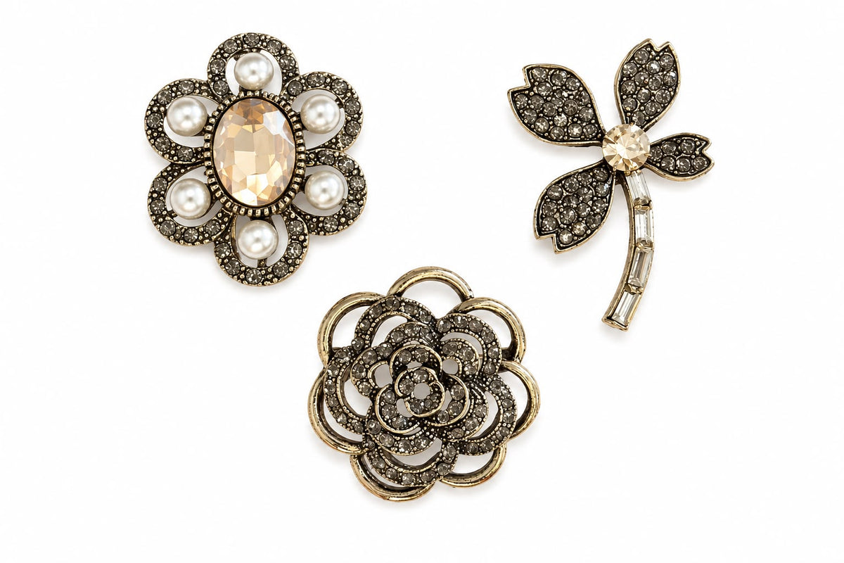 Conjunto de Broches Barrocos com Strass e Pérola